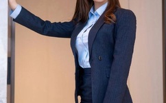 poronovideos丝袜短裙